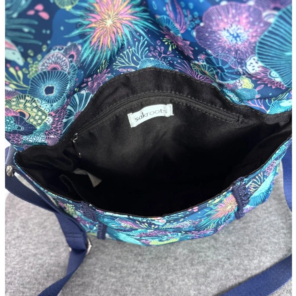 Sakroots Blue Sea Turtle Coral Crossbody Bag Adjustable Strap Messenger Nwot